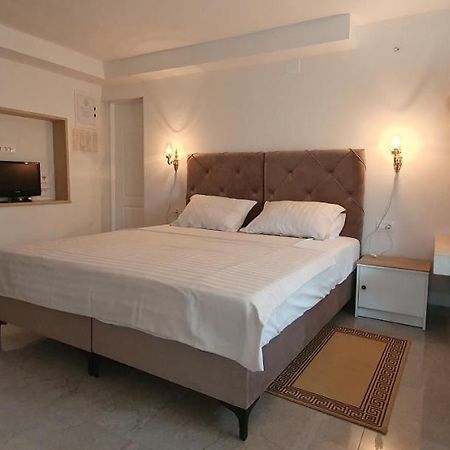 Aneli Rooms & Apartament Rovinj Extérieur photo