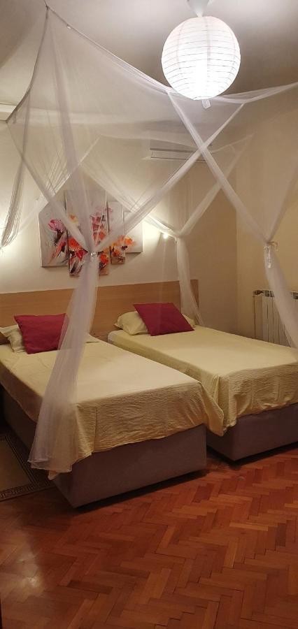 Aneli Rooms & Apartament Rovinj Extérieur photo